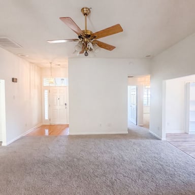 Property photo 3 of 5702 River Glen Dr