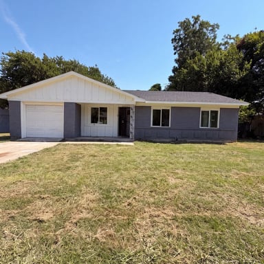 Property photo 1 of 2505 Plaza St