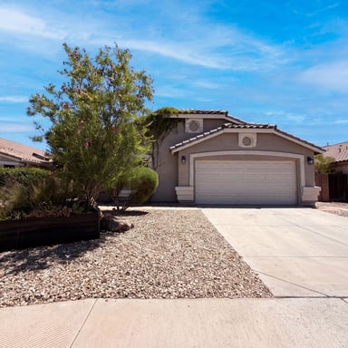 Property photo 1 of 8747 W Lone Cactus Dr