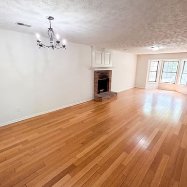 Property photo 3 of 4558 Coopers Creek Pl SE