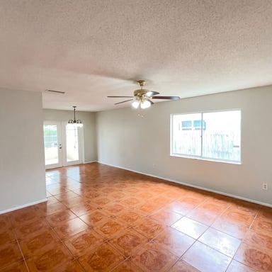 Property photo 3 of 4805 Beacon St