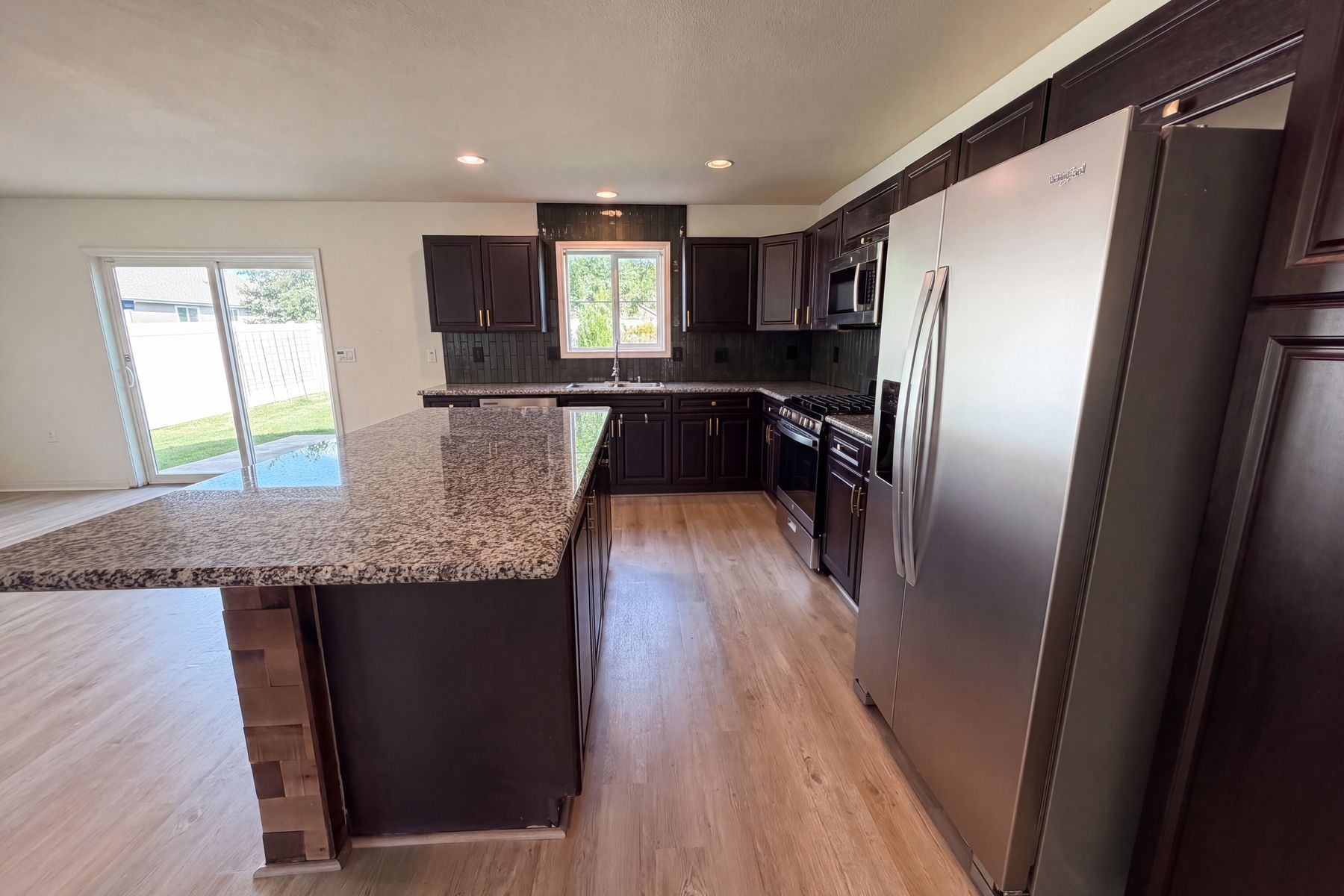 Property photo 3 of 11113 Mickelson Dr