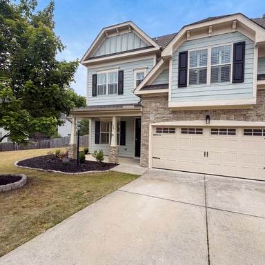 Property photo 1 of 644 Ashe Lake Way