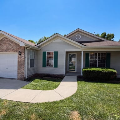 Property photo 1 of 609 Sandy Spring Trl