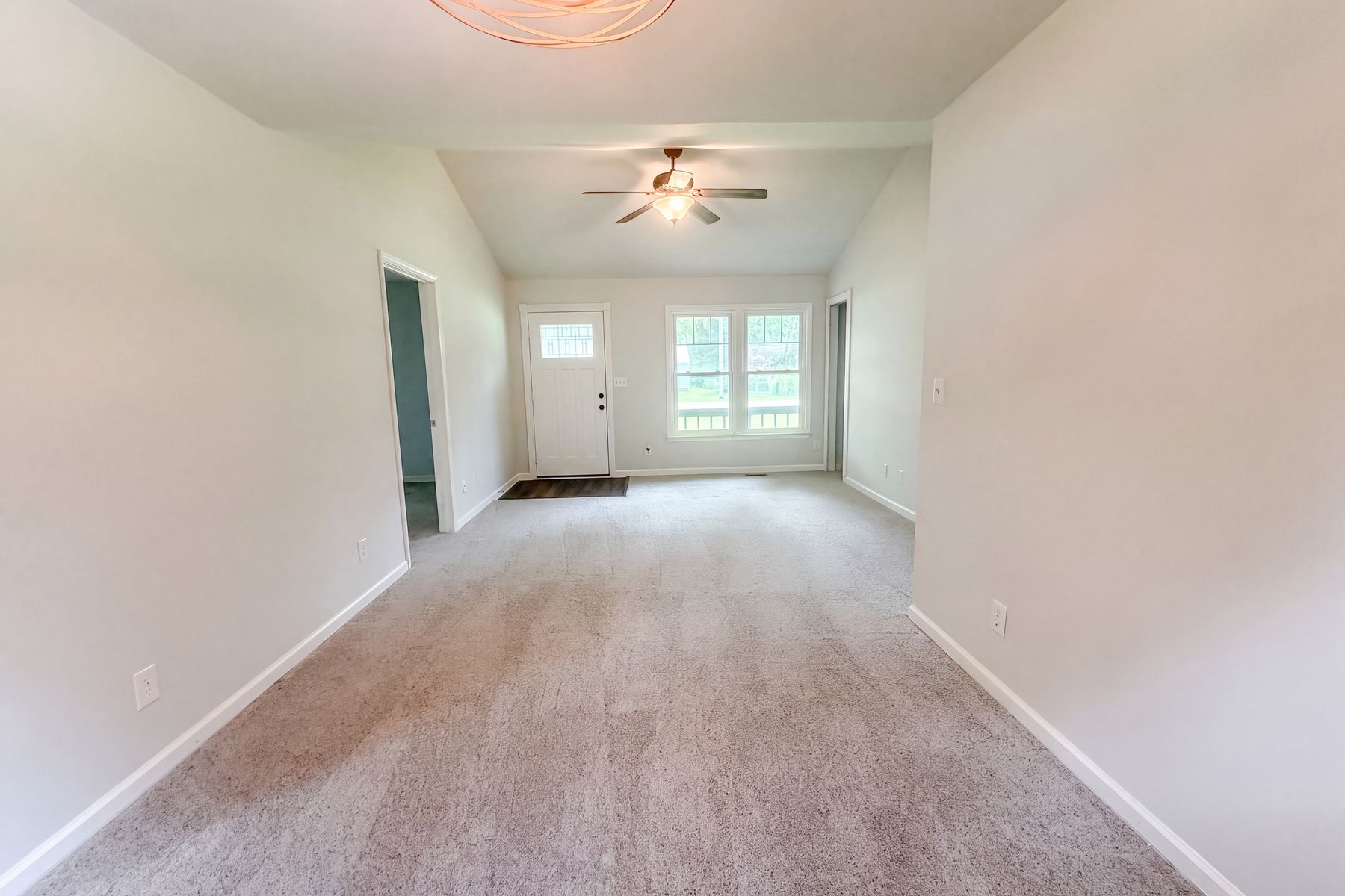 Property photo 3 of 225 Tobacco Rd