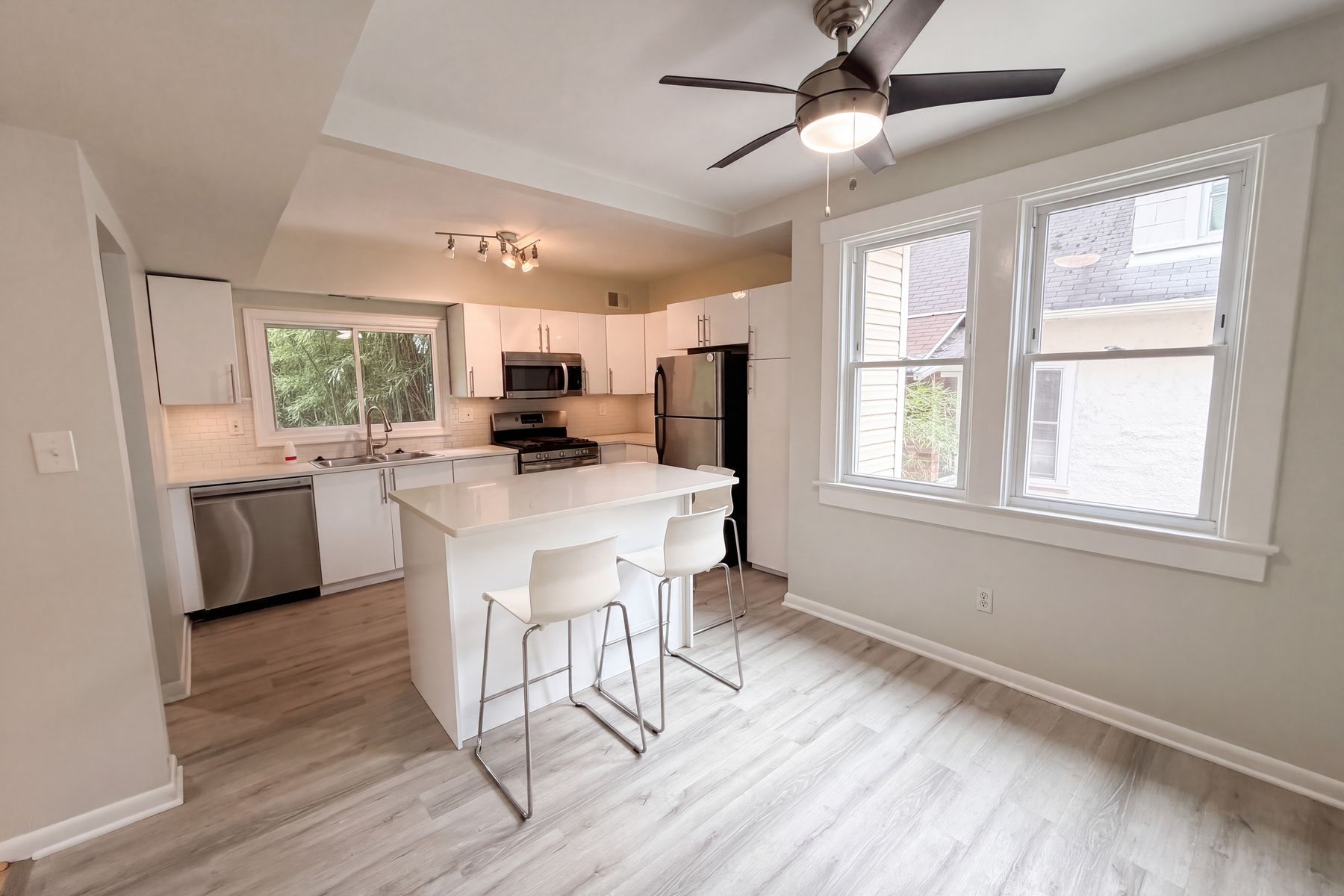 Photo 2 of 21 of 7405 Flower Ave, Takoma Park, MD