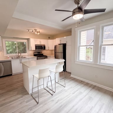 Property photo 2 of 7405 Flower Ave