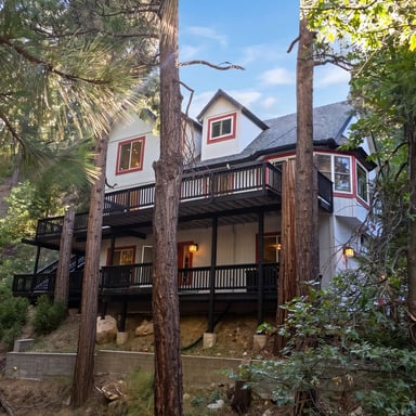 Property photo 1 of 472 Brentwood Dr