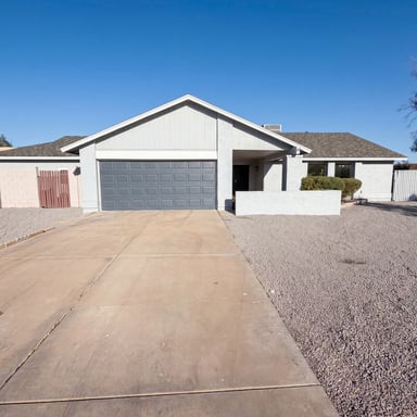Property photo 1 of 7120 W Leith Ln