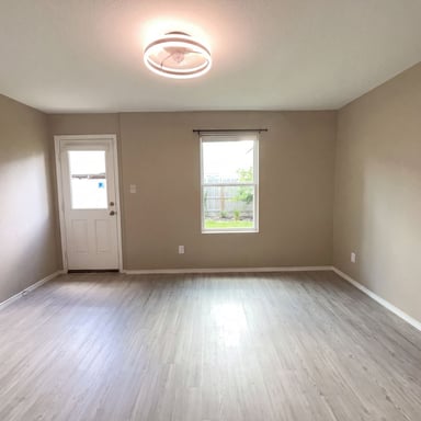 Property photo 3 of 7610 Aston Cross