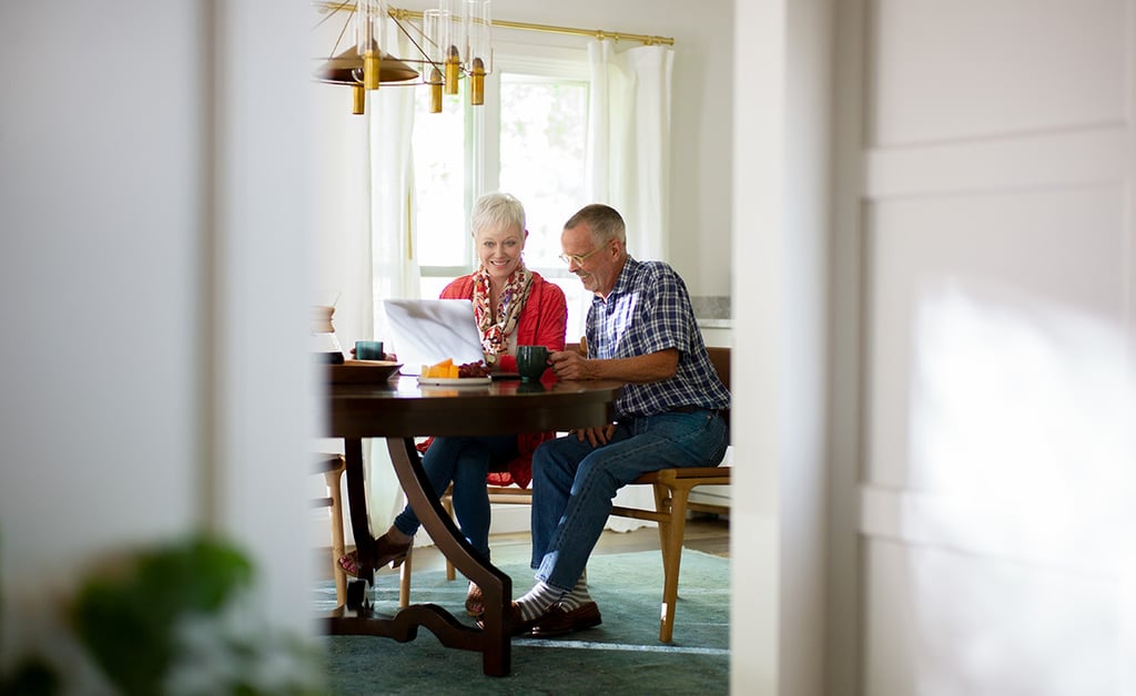 8 Critical Mistakes to Avoid When Closing on a Home