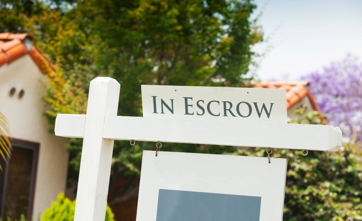 House-in-escrow