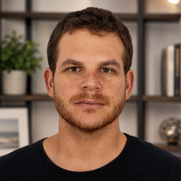 Eyal, Head of Data
