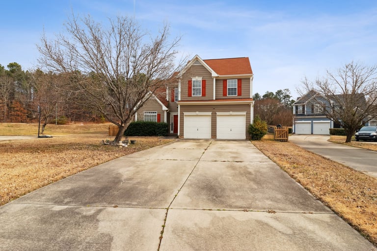 See details about 10 Sandy Bluff Ct, Durham, NC 27703