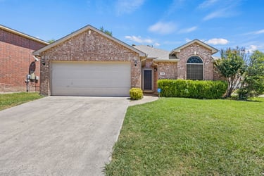 See details about 738 Mill Branch Dr, Garland, TX 75040