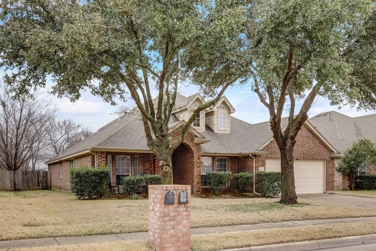See details about 308 Ranch Trl, Mansfield, TX 76063