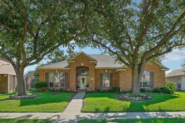 See details about 2902 Harborview Blvd, Rowlett, TX 75088