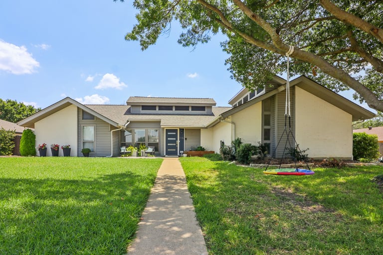 See details about 1116 Wilshire Dr, Roanoke, TX 76262