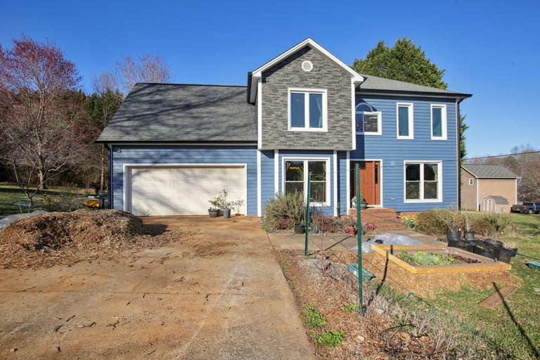 See details about 2532 Steeplechase Rd, Gastonia, NC 28056