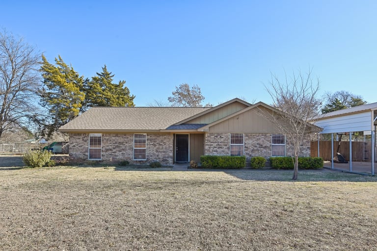 See details about 210 Mr Bob Dr, Midlothian, TX 76065
