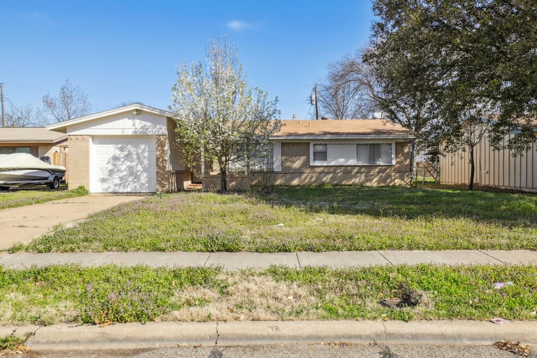 See details about 2605 Timberlake Dr, Irving, TX 75062