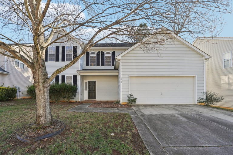 See details about 9527 Scotland Hall Ct, Charlotte, NC 28277