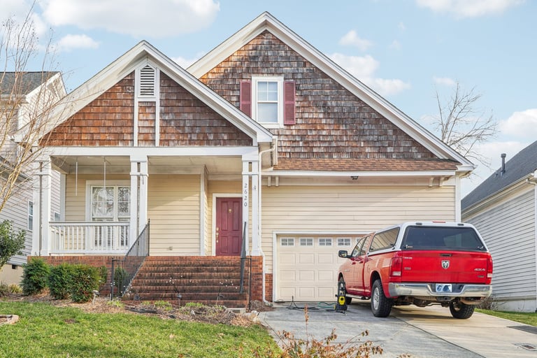 See details about 2620 Merion Hills Ct, Charlotte, NC 28269