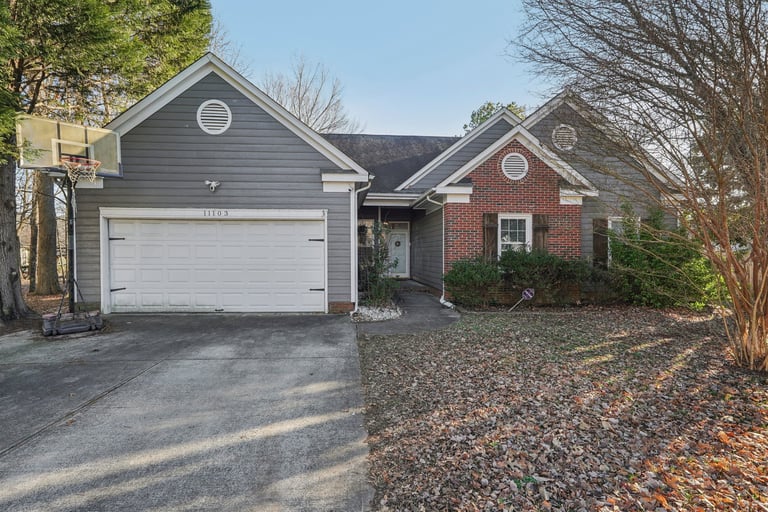 See details about 11103 Fox Cove Dr, Charlotte, NC 28273