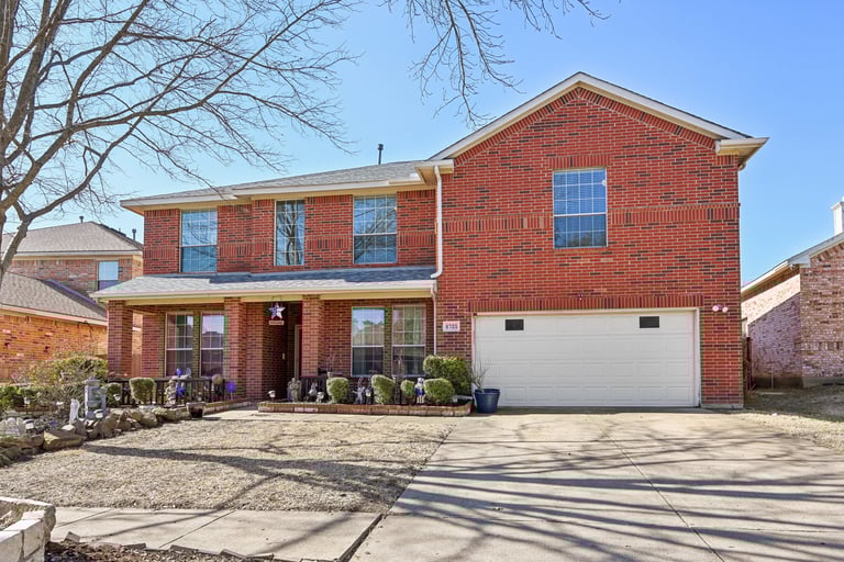 See details about 4725 Monarch Dr, Mesquite, TX 75181
