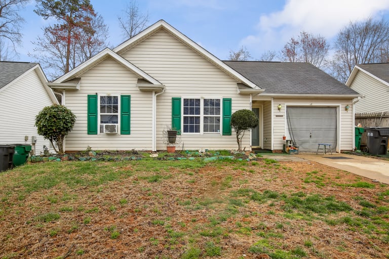 See details about 8219 Pozzi Rd, Charlotte, NC 28216