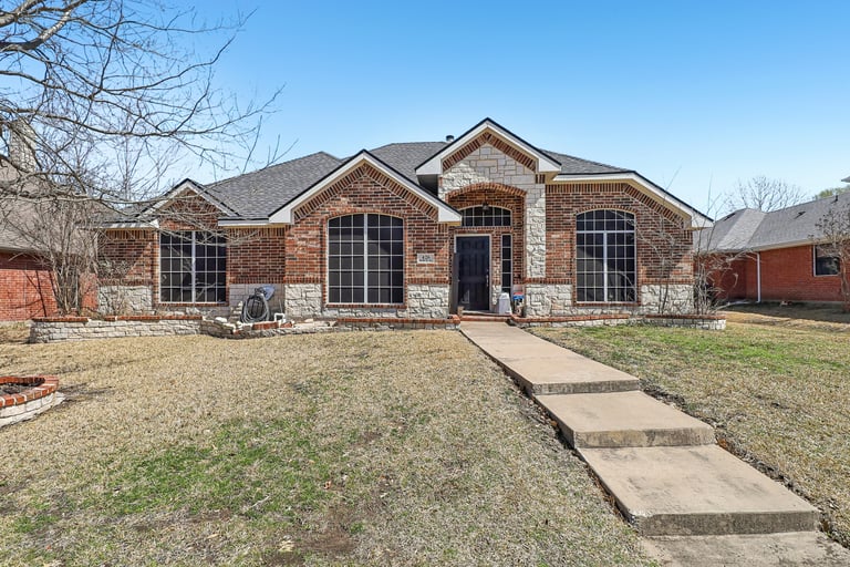 See details about 426 Bell Dr, Wylie, TX 75098