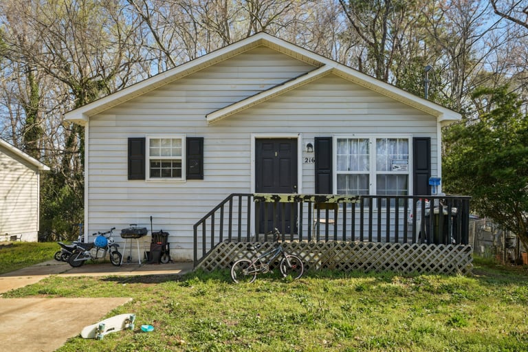 See details about 216 E Hinton St, Clayton, NC 27520