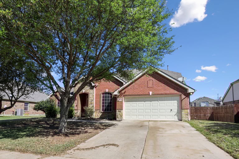See details about 13657 Saddlewood Dr, Haslet, TX 76052