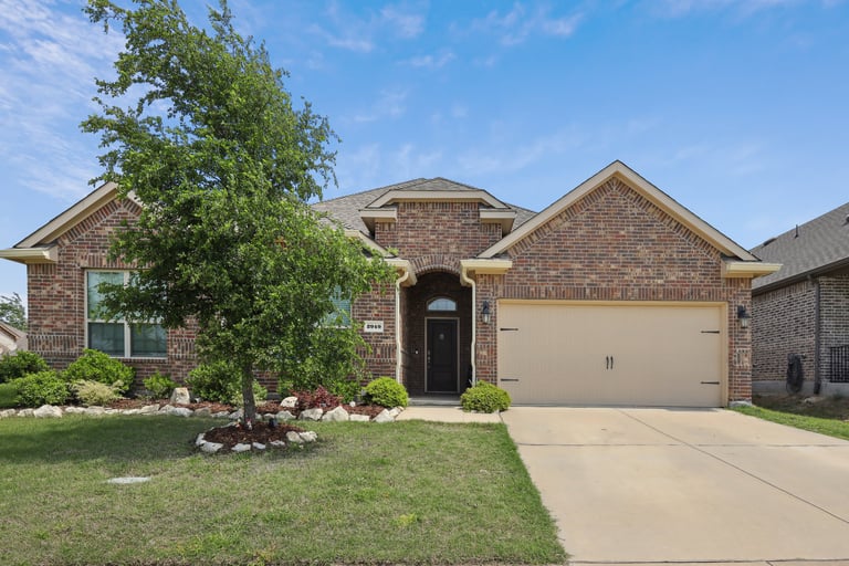 See details about 2949 Open Range Dr, Celina, TX 75009