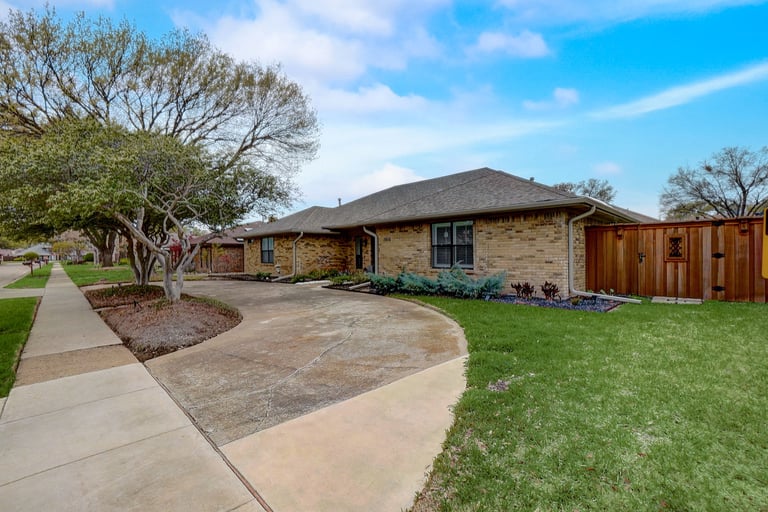 See details about 1016 Nottingham Dr, Carrollton, TX 75007