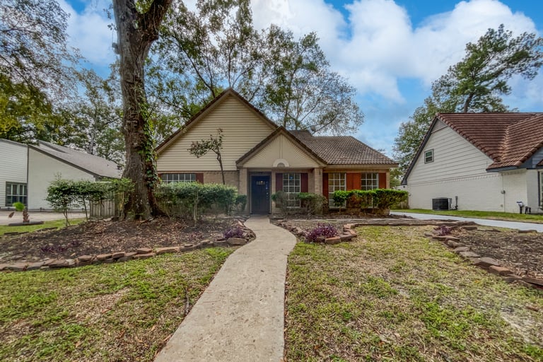 See details about 3526 Haven Pines Dr, Kingwood, TX 77345