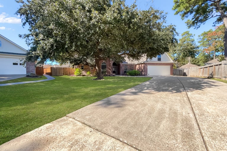 See details about 18935 Cypresswood Forest Ct, Spring, TX 77388