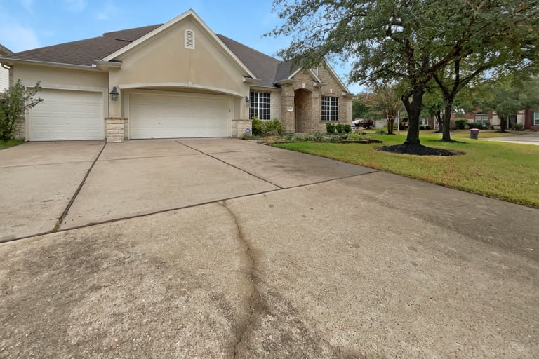 See details about 14206 Chapel Hollow Ln, Cypress, TX 77429