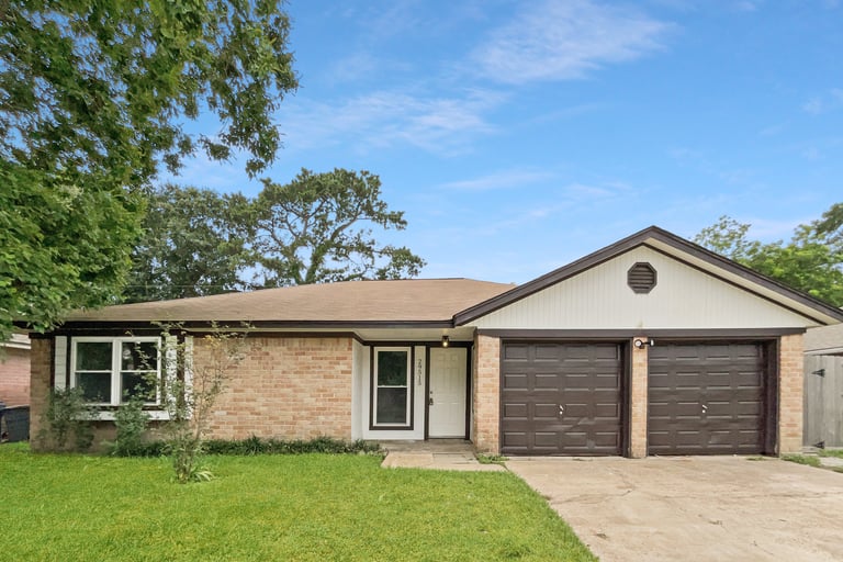 See details about 29515 Atherstone St, Spring, TX 77386