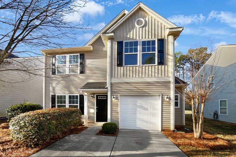 See details about 7231 Waldon Park Ln, Charlotte, NC 28214