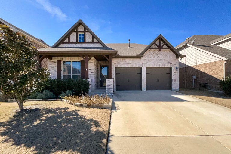 See details about 1712 Long Meadow Rd, Wylie, TX 75098