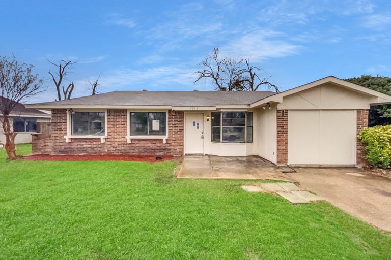 See details about 1610 Whiteoak Dr, Garland, TX 75040