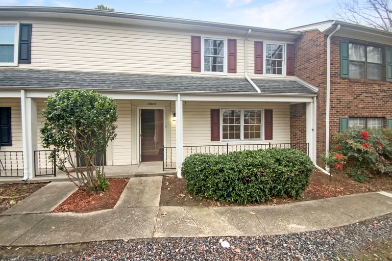 See details about 10905 Park Rd, Charlotte, NC 28226