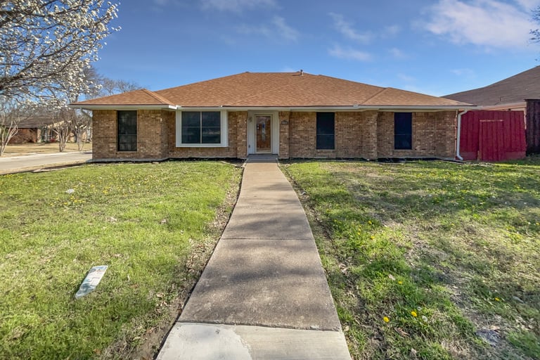 See details about 3233 Hastings St, Mesquite, TX 75149