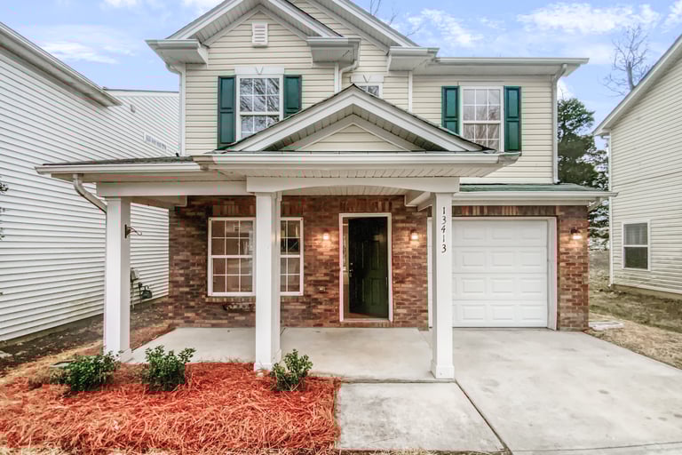 See details about 13413 Glasgow Green Ln, Charlotte, NC 28213
