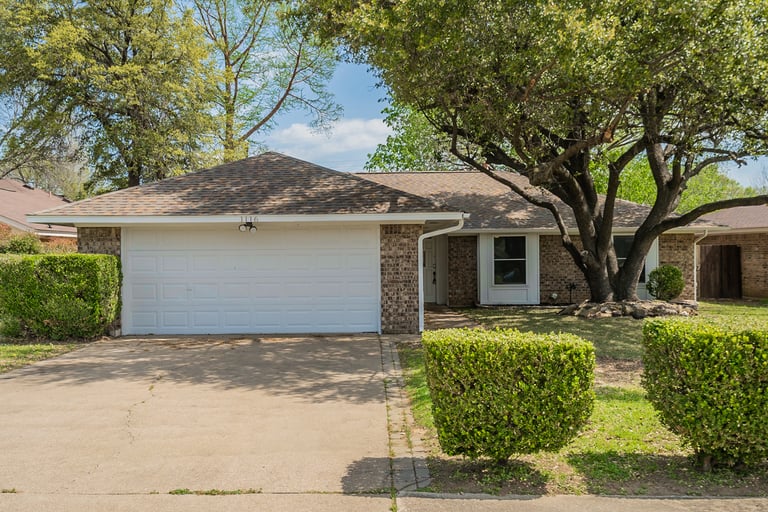 See details about 1116 Brandon Ct, Irving, TX 75060