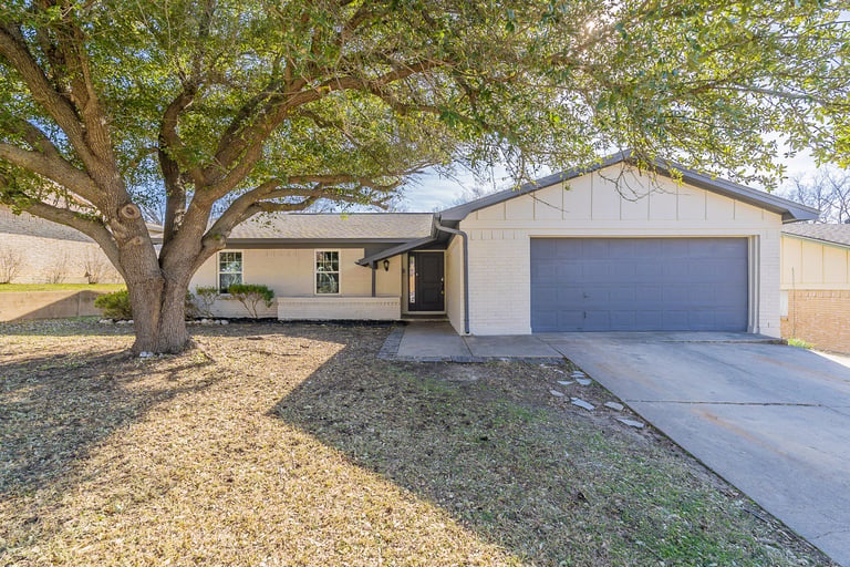 See details about 7817 Garza Ave, Fort Worth, TX 76116
