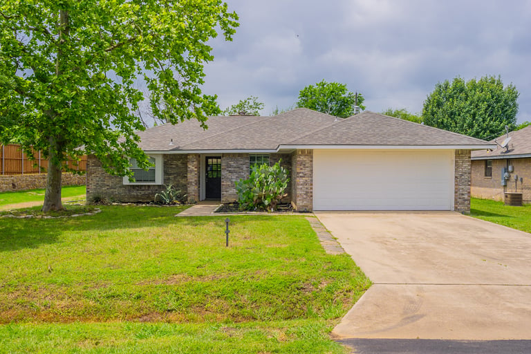 See details about 1920 Sharon Dr, Corinth, TX 76210