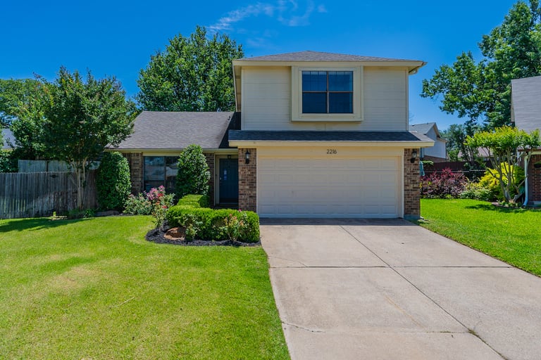 See details about 2216 Ryan Rdg, Grapevine, TX 76051