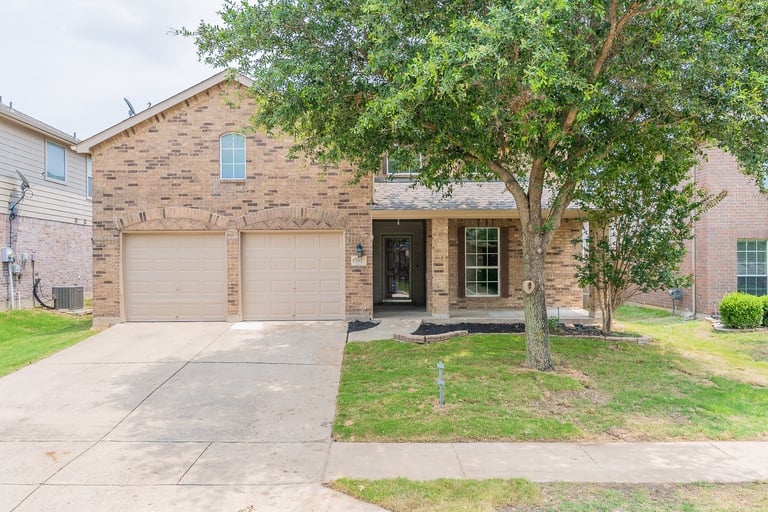 See details about 9212 Conestoga Dr, Fort Worth, TX 76131